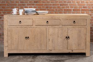 Vitrinenschrank
