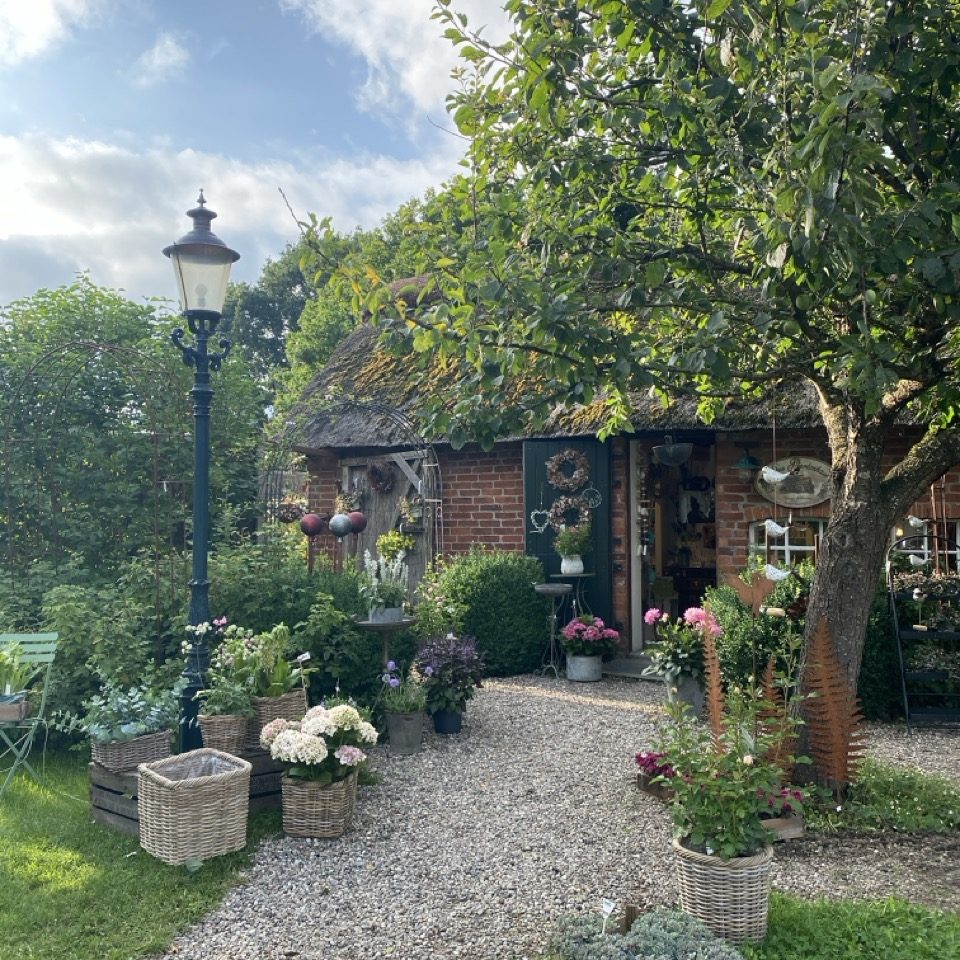 Idylisch gelegen: das Gartenhaus Bissee